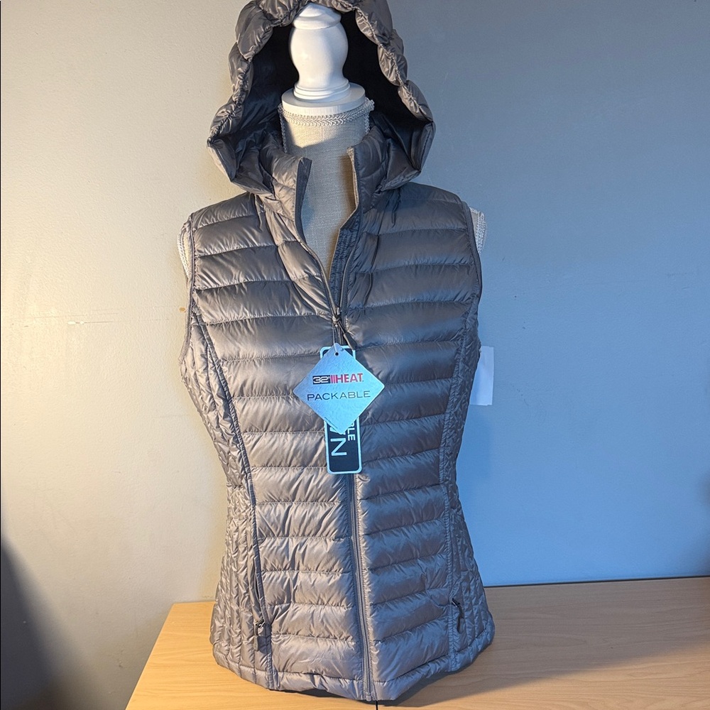 32 Degrees Women's Silver Hooded Vest